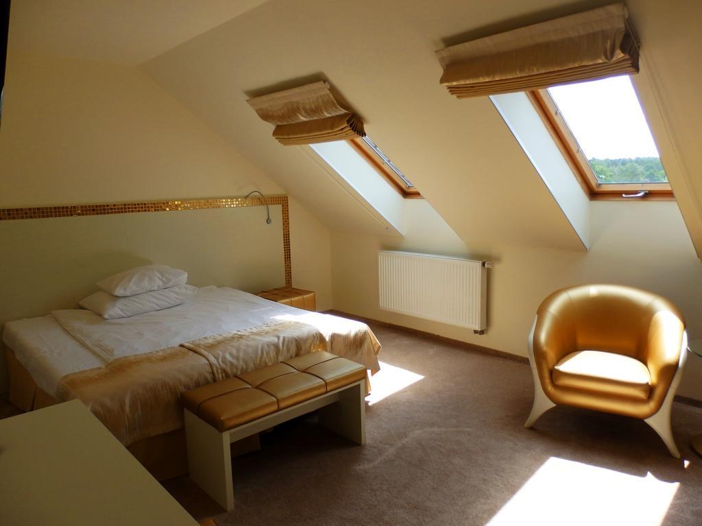 Hotel Court Wellness&Spa Kędzierzyn-Koźle Zimmer foto